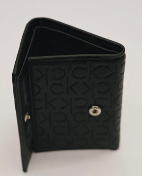 Calvin Klein wallet K23